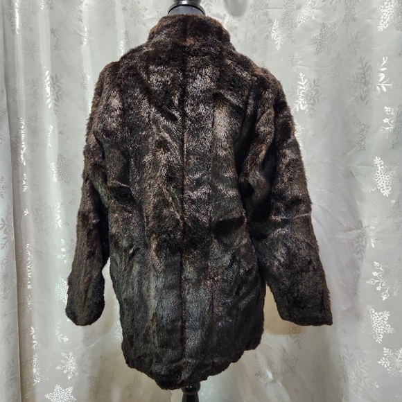VTG 80s Faux Fur Mink Brown 'Created by ShirLee' Coat - Picture 5 of 9
